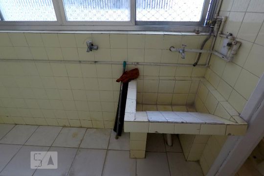 Área de Serviço de apartamento para alugar com 2 quartos, 85m² em Vila Deodoro, São Paulo