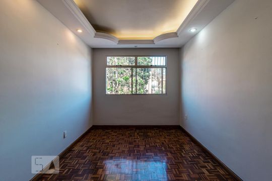 Apartamento à venda com 3 quartos, 67m² em Santa Amélia, Belo Horizonte
