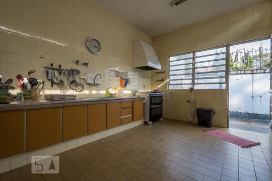 Cozinha de casa à venda com 4 quartos, 1300m² em Chácara Monte Alegre, São Paulo