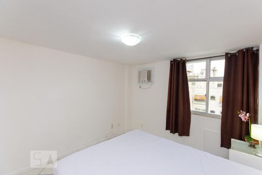 Quarto 1 de apartamento à venda com 3 quartos, 162m² em São Domingos, Niterói