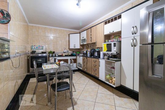 Cozinha de casa à venda com 6 quartos, 346m² em Padroeira, Osasco