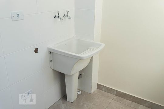 Lavanderia de kitnet/studio à venda com 1 quarto, 30m² em Vila Bancária, São Paulo