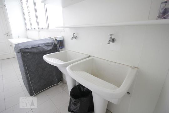 Área de Serviço de apartamento à venda com 3 quartos, 420m² em Jardim Ampliação, São Paulo