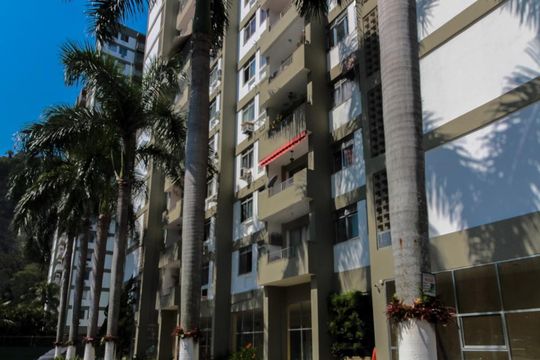 Fachada de apartamento à venda com 2 quartos, 52m² em Itanhangá, Rio de Janeiro