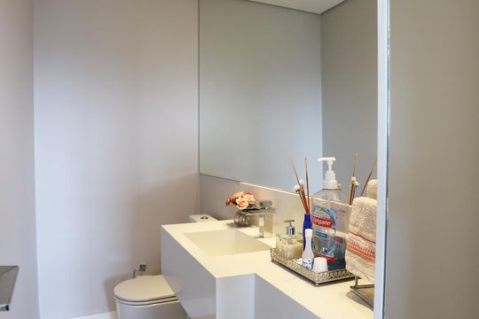 Lavabo de apartamento à venda com 2 quartos, 90m² em Alphaville Empresarial, Barueri