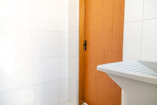 Área de serviço de casa para alugar com 1 quarto, 50m² em Parque Continental Ii, Guarulhos
