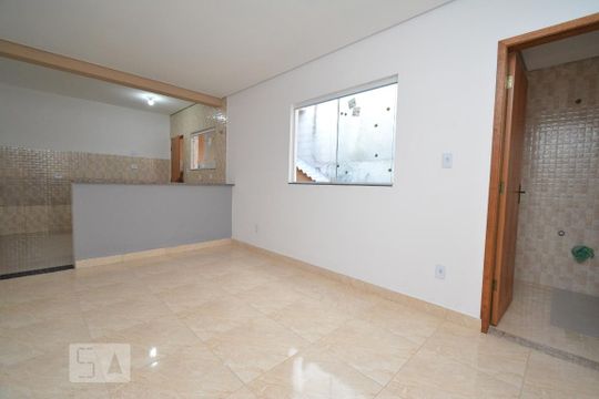 Casa para alugar com 1 quarto, 50m² em Parque Continental Ii, Guarulhos