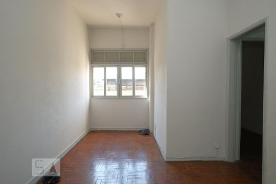 Apartamento para alugar com 2 quartos, 43m² em Vila Isabel, Rio de Janeiro