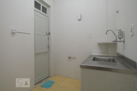 Cozinha de apartamento para alugar com 2 quartos, 43m² em Vila Isabel, Rio de Janeiro