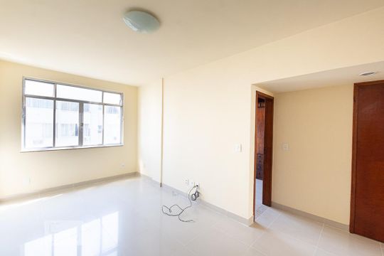 Apartamento à venda com 2 quartos, 90m² em Icaraí, Niterói
