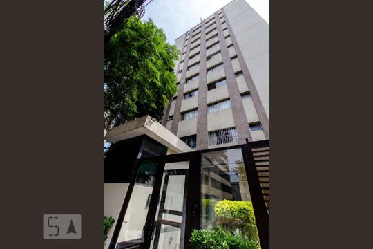 Fachada de apartamento para alugar com 2 quartos, 56m² em Vila Nova Conceição, São Paulo