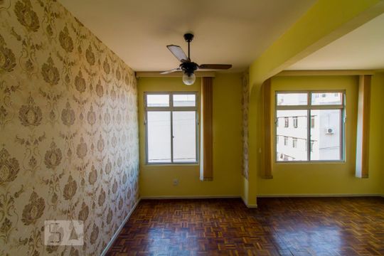 Sala de apartamento para alugar com 2 quartos, 62m² em Jardim Atlântico, Florianópolis