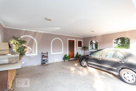 Garagem de casa à venda com 5 quartos, 480m² em Interlagos, São Paulo