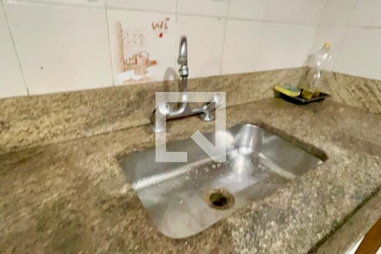 Studio de kitnet/studio para alugar com 1 quarto, 55m² em Vila Rosália, Guarulhos