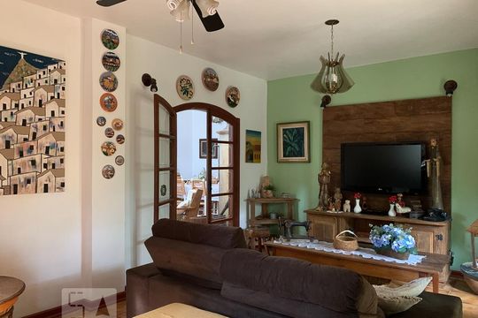 Sala de casa à venda com 5 quartos, 1000m² em Chácara Santa Margarida, Campinas
