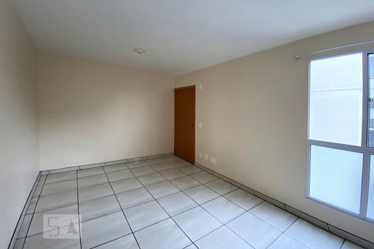 Sala de apartamento para alugar com 2 quartos, 45m² em Feitoria, São Leopoldo