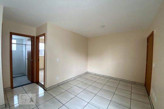 Sala de apartamento para alugar com 2 quartos, 45m² em Feitoria, São Leopoldo