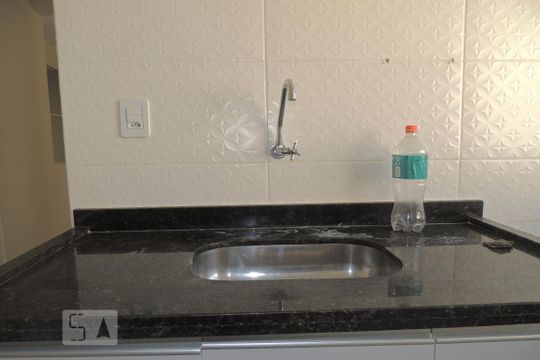 Cozinha - Torneira de apartamento para alugar com 2 quartos, 40m² em Taquara, Rio de Janeiro