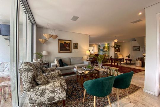 Sala de Estar de casa para alugar com 5 quartos, 412m² em Jardim Leonor, São Paulo