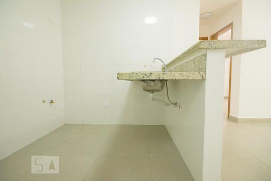 Cozinha de apartamento para alugar com 2 quartos, 50m² em Vila Gustavo, São Paulo