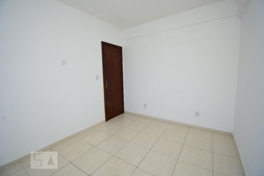 Quarto 1 de apartamento para alugar com 2 quartos, 70m² em Ceilândia Norte (ceilândia), Brasília