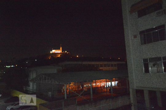 Vista do Quarto 2 de apartamento à venda com 2 quartos, 70m² em Olaria, Rio de Janeiro