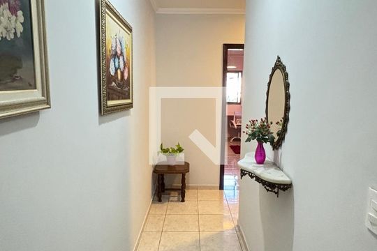Corredor de apartamento à venda com 3 quartos, 86m² em Jardim Bela Vista, Santo André