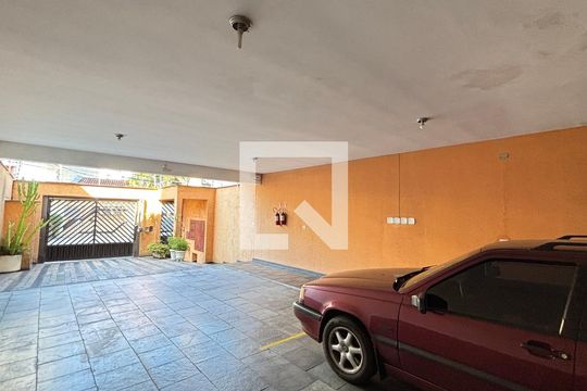 Garagem de apartamento à venda com 3 quartos, 86m² em Jardim Bela Vista, Santo André