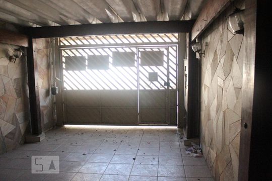 Garagem de casa à venda com 3 quartos, 166m² em Vila Brasilina, São Paulo