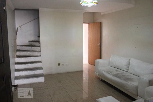 Casa à venda com 3 quartos, 166m² em Vila Brasilina, São Paulo