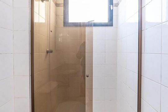 Banheiro Social de apartamento para alugar com 2 quartos, 65m² em Santo Antônio, São Caetano do Sul