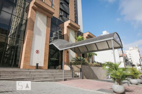 Fachada de kitnet/studio à venda com 1 quarto, 32m² em Jardim Paulista, São Paulo