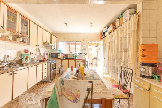 Cozinha Casa 1 de casa à venda com 10 quartos, 450m² em Vila Romana, São Paulo