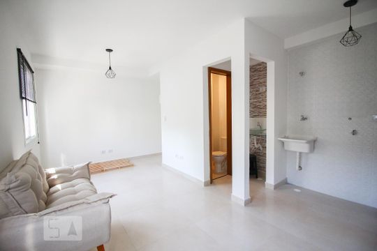 Kitnet/Studio à venda com 1 quarto, 26m² em Chora Menino, São Paulo