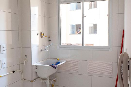 Área de Serviço de apartamento para alugar com 2 quartos, 40m² em Jardim Santa Emilia, São Paulo
