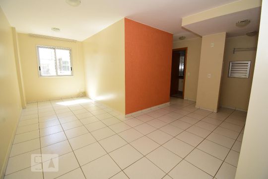 Apartamento para alugar com 2 quartos, 50m² em Guará Ii, Brasília