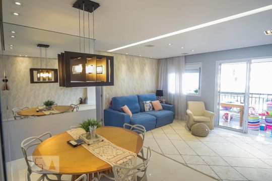Apartamento à venda com 2 quartos, 75m² em Vila Regente Feijó, São Paulo