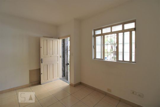 Sala de casa para alugar com 2 quartos, 88m² em Vila Pompéia, São Paulo