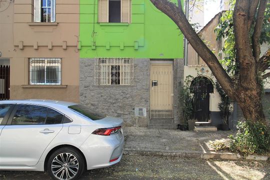 Fachada de casa para alugar com 2 quartos, 88m² em Vila Pompéia, São Paulo