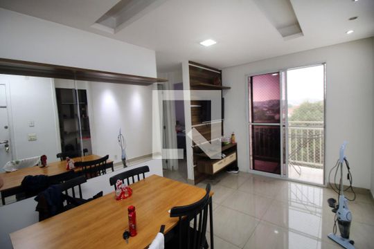 Sala de apartamento à venda com 3 quartos, 52m² em Parada de Lucas, Rio de Janeiro