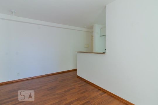 Sala de apartamento para alugar com 2 quartos, 55m² em Vila Endres, Guarulhos