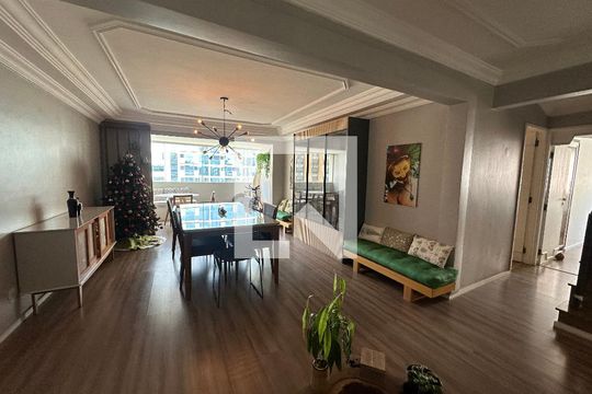 Sala de apartamento à venda com 4 quartos, 264m² em Alphaville Industrial, Barueri