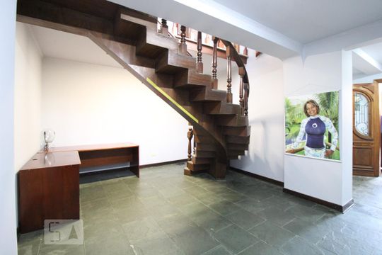 Saleta de casa à venda com 3 quartos, 300m² em Vila Romana, São Paulo