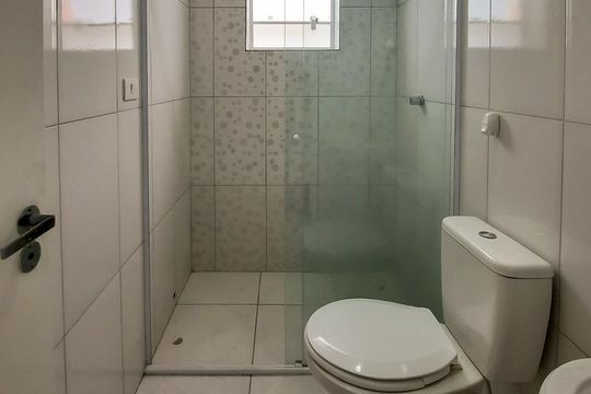 Banheiro de casa para alugar com 2 quartos, 120m² em Paulicéia, São Bernardo do Campo