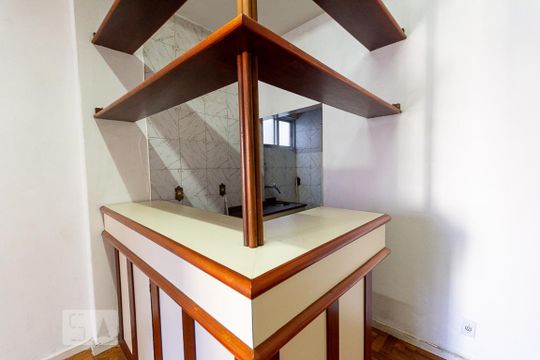 Cozinha de apartamento à venda com 1 quarto, 35m² em Centro, Niterói