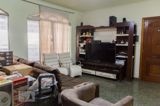 Casa à venda com 3 quartos, 250m² em Bosque da Saúde, São Paulo