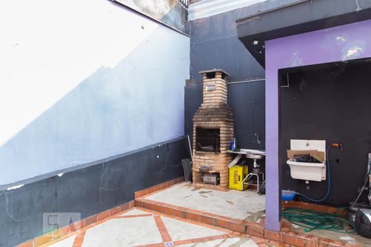 Quintal de casa à venda com 3 quartos, 250m² em Bosque da Saúde, São Paulo