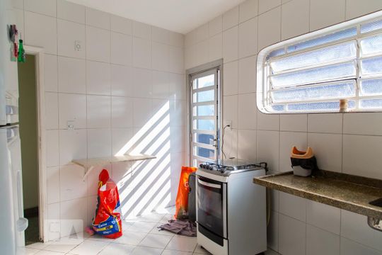 Cozinha de casa à venda com 3 quartos, 250m² em Bosque da Saúde, São Paulo