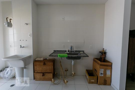 Cozinha de apartamento para alugar com 2 quartos, 60m² em Fazenda Morumbi, São Paulo