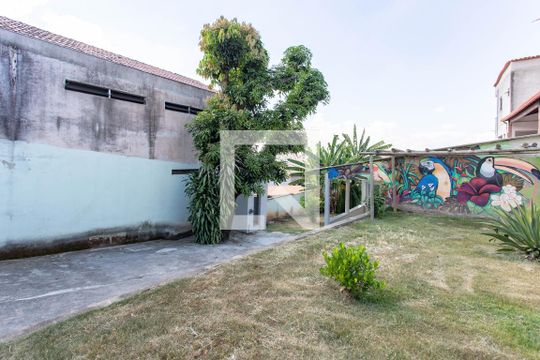 Quintal de casa à venda com 2 quartos, 101m² em Céu Azul, Belo Horizonte